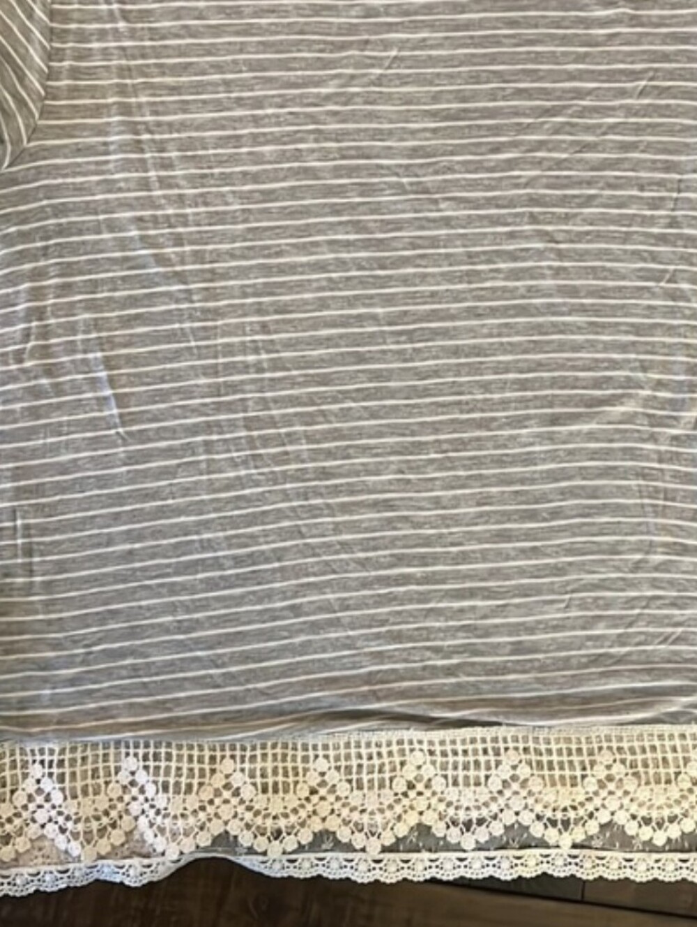NWT Rewind‎ Womens Top, Gray & White Horizontally Strip With Lace, Size XL - Picture 5 of 6